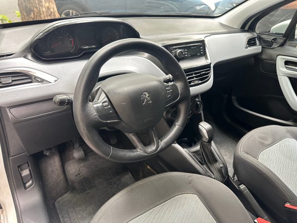 Peugeot 208 1.5 Active - Imagen 11