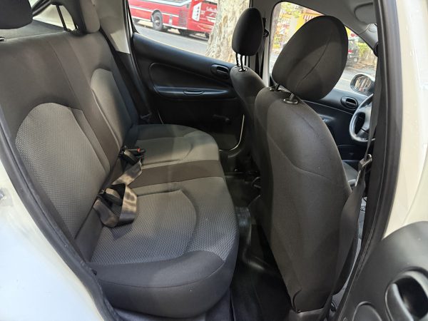 Peugeot 207 1.4 Allure Hdi 70cv - Imagen 8