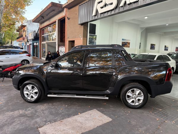 Renault Duster Oroch 1.6 Outsider - Imagen 11