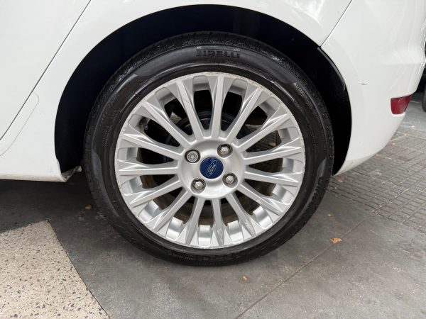 Ford Fiesta Kinetic 1.6 Se 120cv - Imagen 22