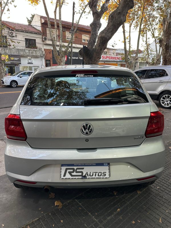 Volkswagen Gol Trend 1.6 Trendline 101cv 3p - Imagen 9
