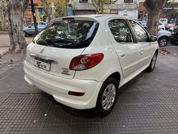 Peugeot 207 1.4 Allure Hdi 70cv - Imagen 5