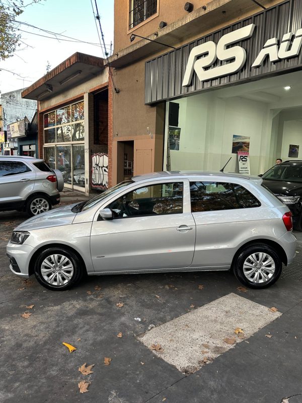 Volkswagen Gol Trend 1.6 Trendline 101cv 3p - Imagen 3