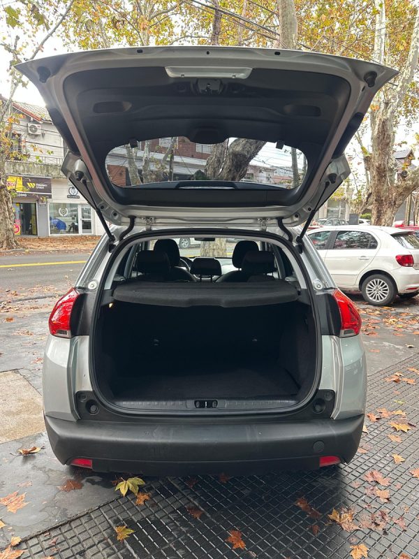 Peugeot 2008 1.6 Allure - Imagen 15