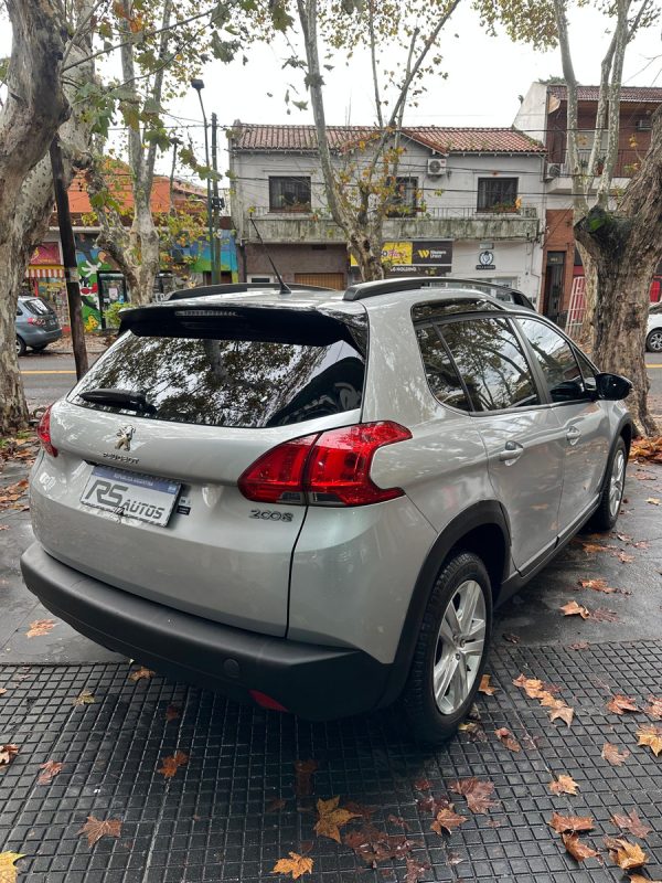 Peugeot 2008 1.6 Allure - Imagen 11