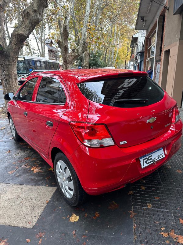 Chevrolet Onix 1.4 Lt 98cv - Imagen 15