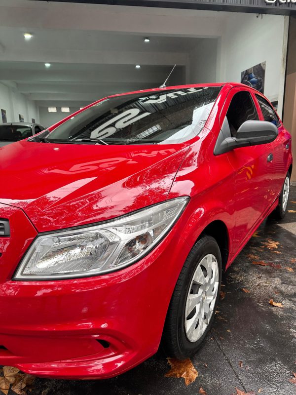 Chevrolet Onix 1.4 Lt 98cv - Imagen 4
