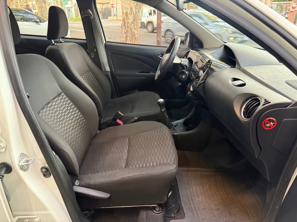 Toyota Etios 1.5 Sedan Xs - Imagen 20
