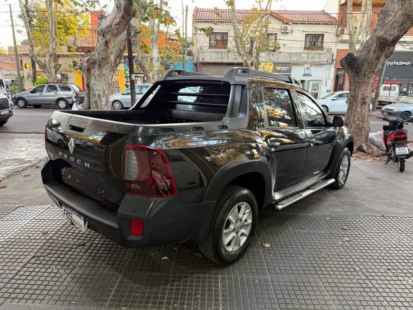 Renault Duster Oroch 1.6 Outsider - Imagen 9