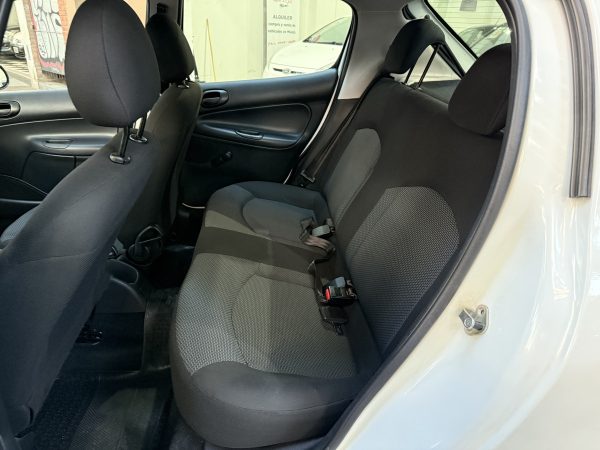 Peugeot 207 1.4 Allure Hdi 70cv - Imagen 9