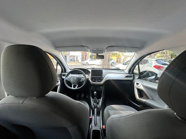 Peugeot 2008 1.6 Allure - Imagen 10