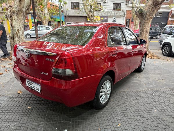 Toyota Etios 1.5 Sedan Xls - Imagen 9