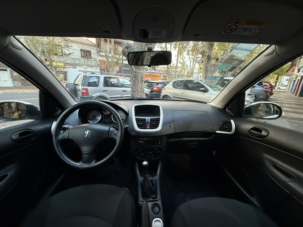 Peugeot 207 1.4 Allure Hdi 70cv - Imagen 14
