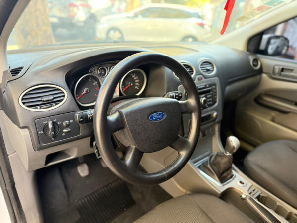 Ford Focus Trend 2,0 L Nafta. Muy Bien Cuidado!! - Imagen 19