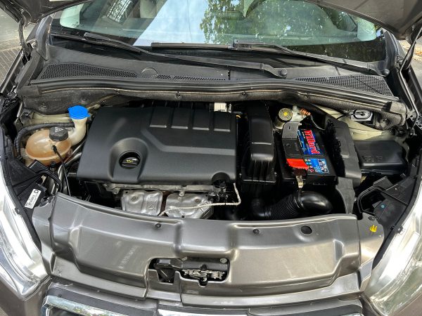 Peugeot 208 1.6 Allure - Imagen 14