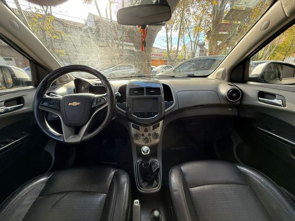 Chevrolet Sonic 1.6 Ltz Mx - Imagen 19