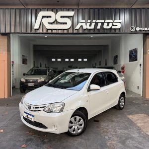 Toyota Etios 1.5 Xs