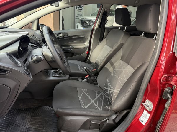 Ford Fiesta Kinetic 1.6 S 120cv - Imagen 10