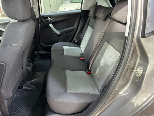 Peugeot 208 1.6 Allure - Imagen 9