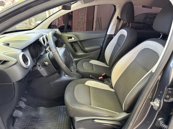 Citroën C3 1.6 Vti 115 Live - Imagen 11