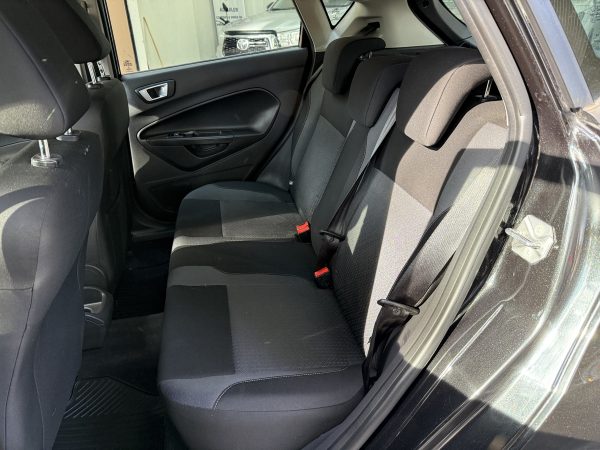 Ford Fiesta Kinetic 1.6 Se - Imagen 9