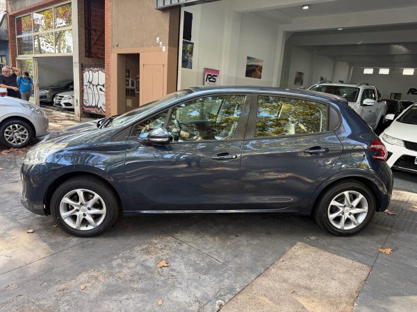 Peugeot 208 1.5 Allure Touchscreen - Imagen 5