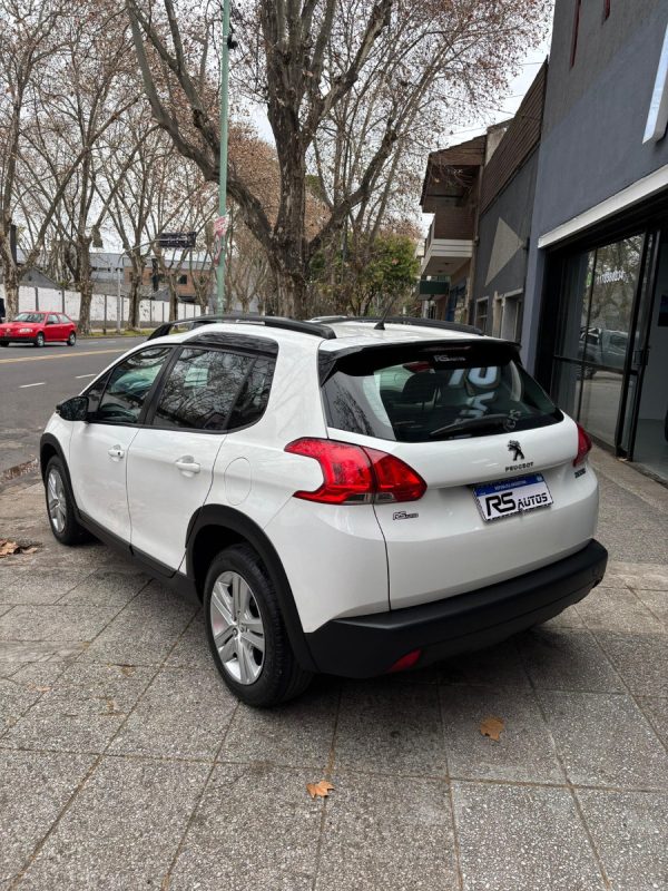 Peugeot 2008 1.6 Allure - Imagen 8