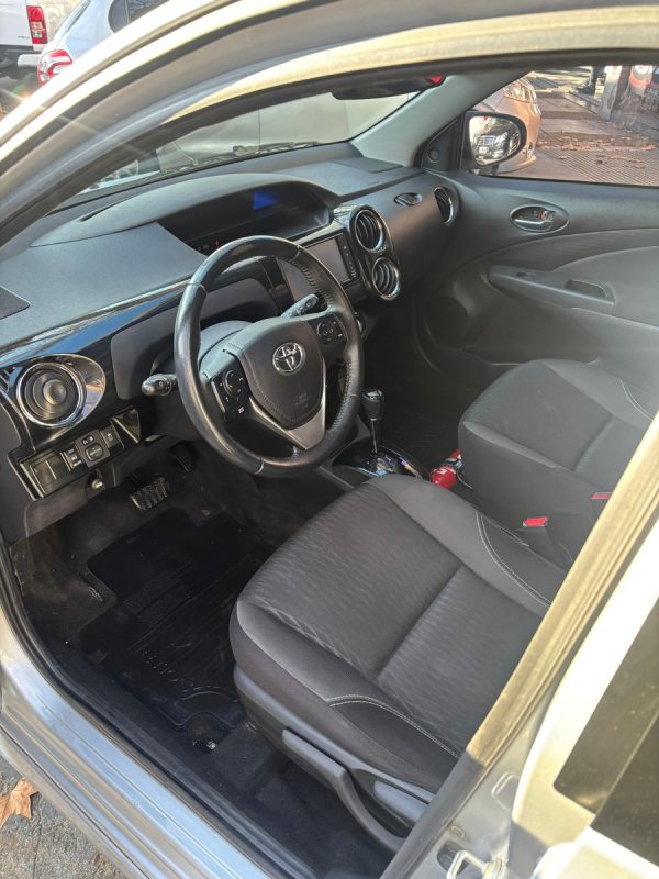 Toyota Etios 1.5 Xls At - Imagen 8