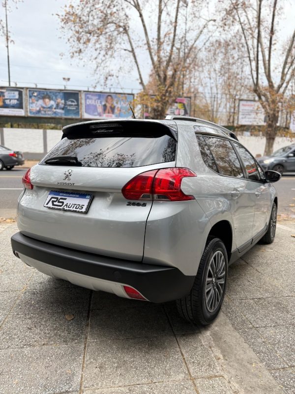 Peugeot 2008 1.6 Active - Imagen 4