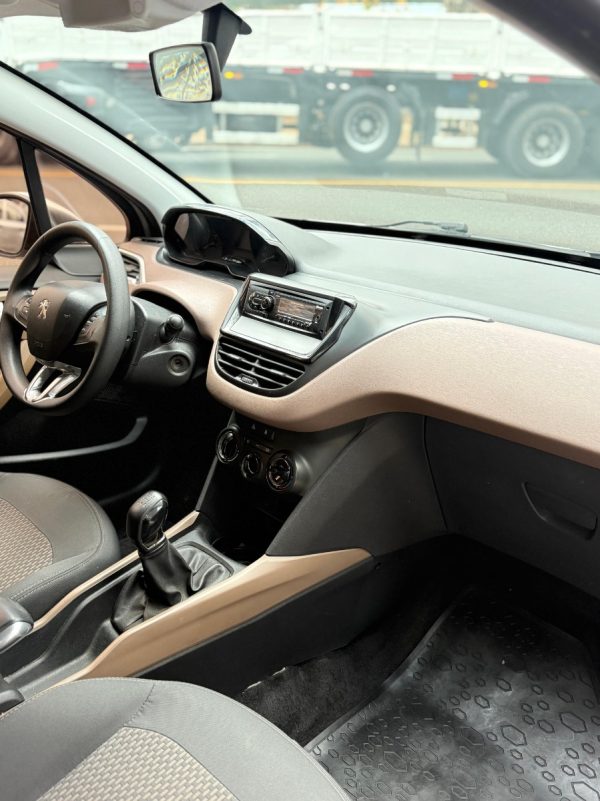 Peugeot 2008 1.6 Active - Imagen 25