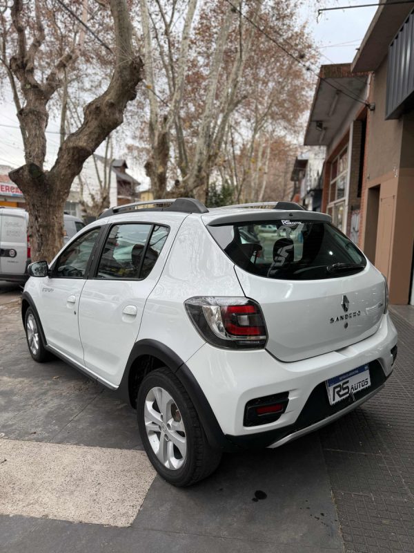 Renault Sandero Stepway 1.6 Dynamique 105cv - Imagen 18