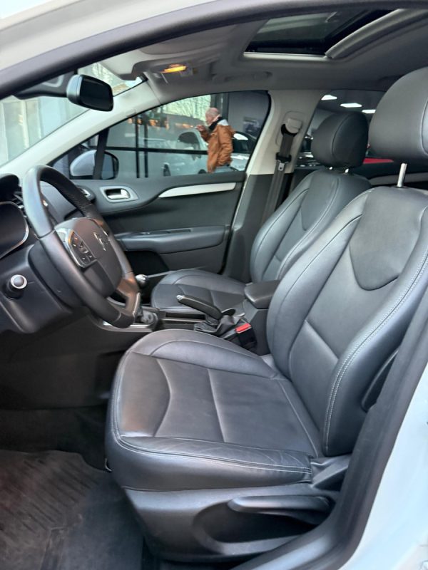 Citroën C4 Lounge 1.6 Thp 165 Feel Pack Am19 - Imagen 17