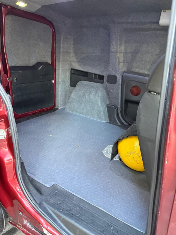 Fiat Doblo Cargo 1.4 Active - Imagen 12