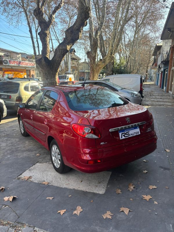 Peugeot 207 1.4 Sedan Xs - Imagen 8