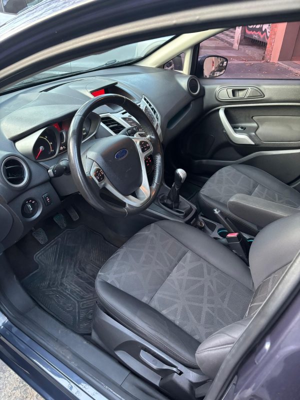 Ford Fiesta Kinetic 1.6 Design 120cv Titanium - Imagen 14