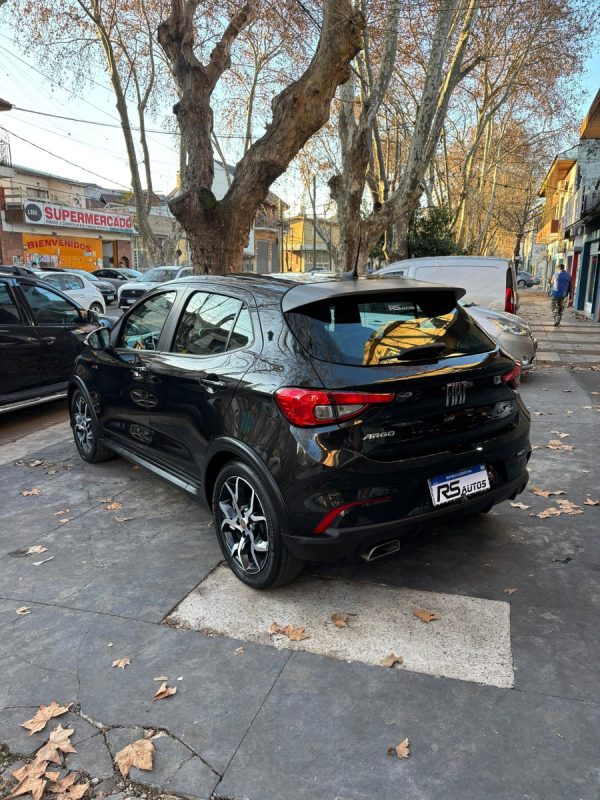 Fiat Argo 1.8 Hgt - Imagen 3
