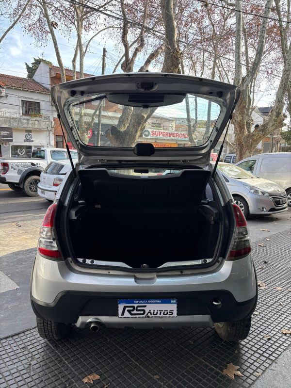 Renault Sandero Stepway 1.6 Confort 105cv - Imagen 10