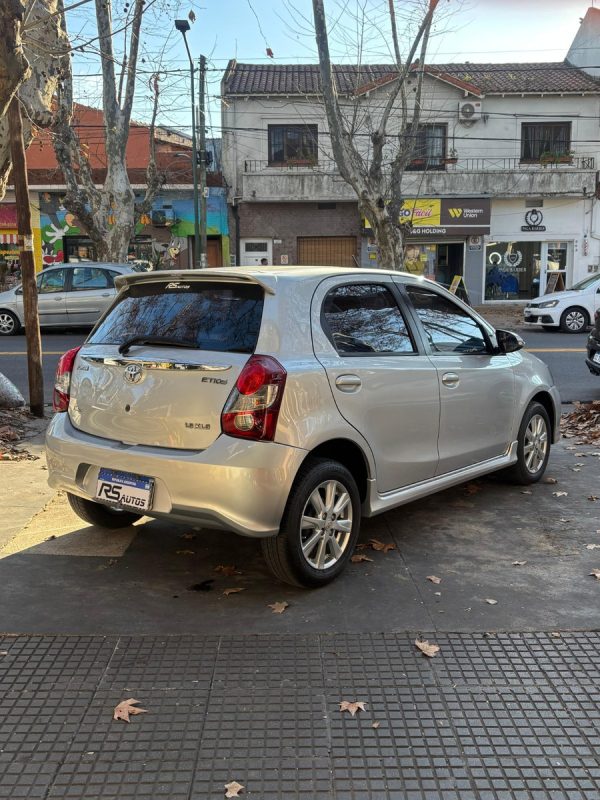 Toyota Etios 1.5 Xls At - Imagen 6