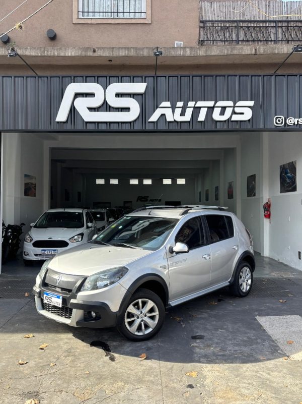 Renault Sandero Stepway 1.6 Confort 105cv