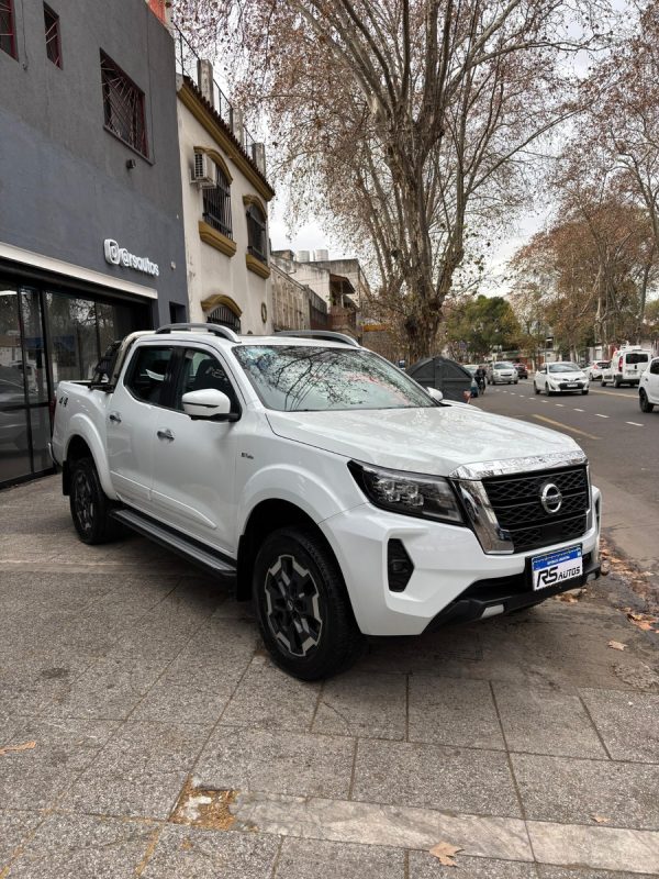 Nissan Frontier 2.3bt Platinum 4x4 At L22 - Imagen 2