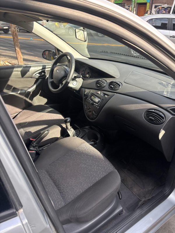 Ford Focus 1.6 One Ambiente Mp3 - Imagen 14