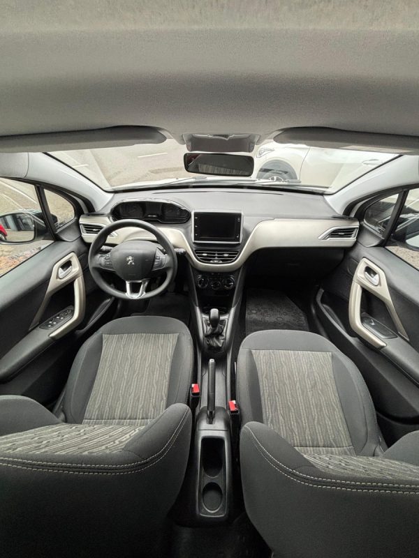 Peugeot 2008 1.6 Allure - Imagen 19