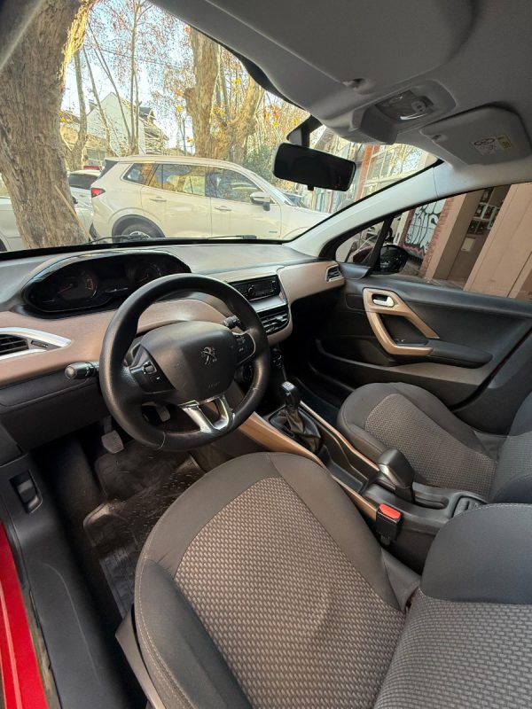 Peugeot 2008 1.6 Active - Imagen 14