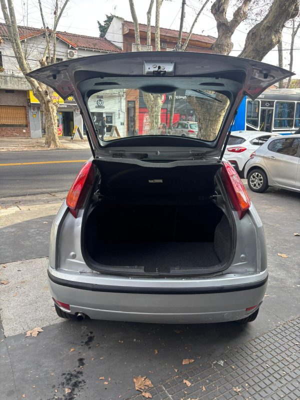 Ford Focus 1.6 One Ambiente Mp3 - Imagen 10
