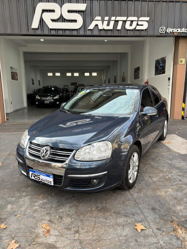 Volkswagen Vento 2.5 Luxury Wood - Imagen 2