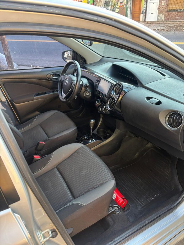 Toyota Etios 1.5 Xls At - Imagen 14