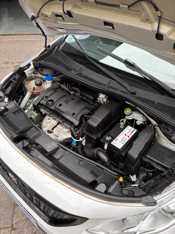 Peugeot 2008 1.6 Allure - Imagen 22