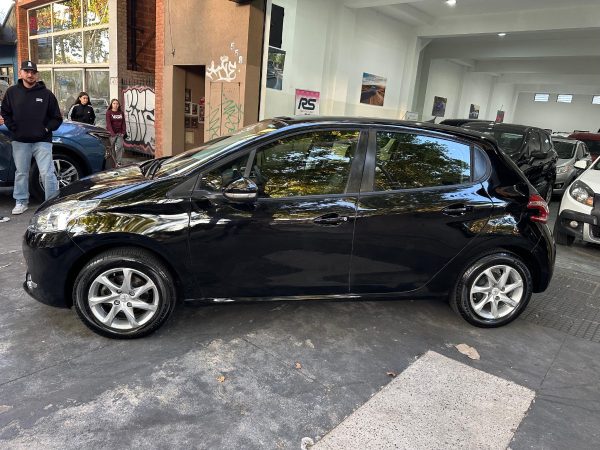 Peugeot 208 1.5 Allure Touchscreen - Imagen 6