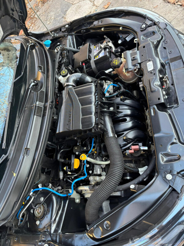 Fiat Argo 1.8 Hgt - Imagen 18