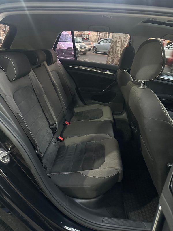 Volkswagen Golf 1.4 Highline Tsi Dsg - Imagen 17